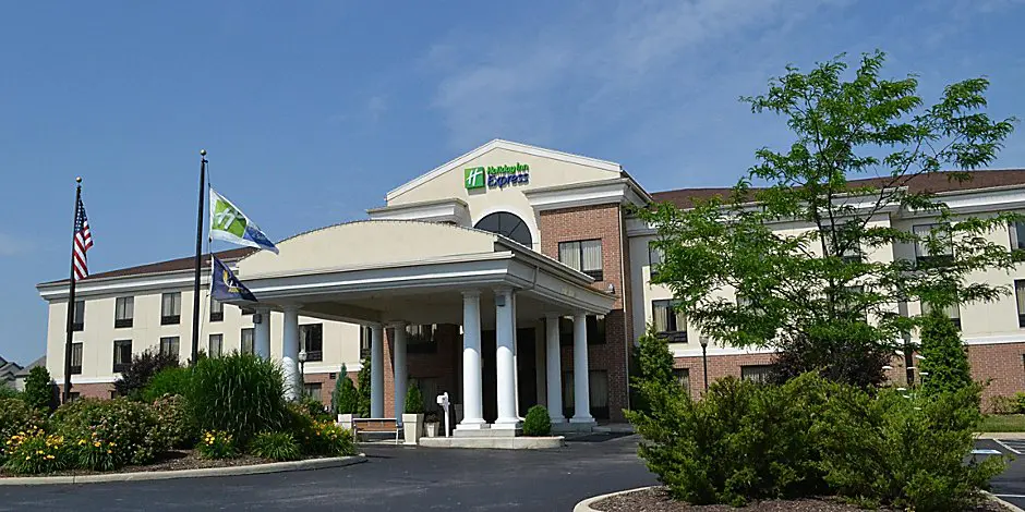 holiday-inn-express-and-suites-kent-
